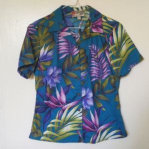 Hilo Hattie Size Small Women's Hawaiian Shirt